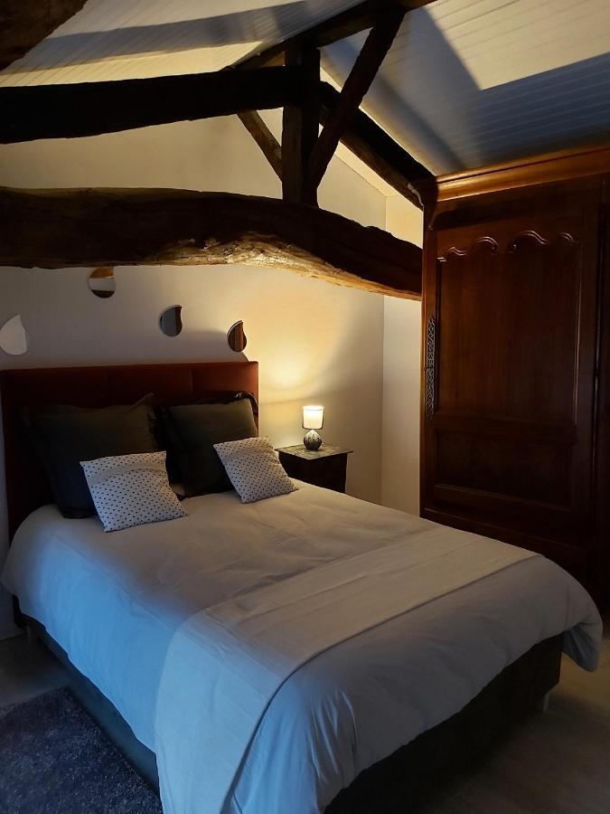 Logis Des Bessons Bed and Breakfast Migron Buitenkant foto